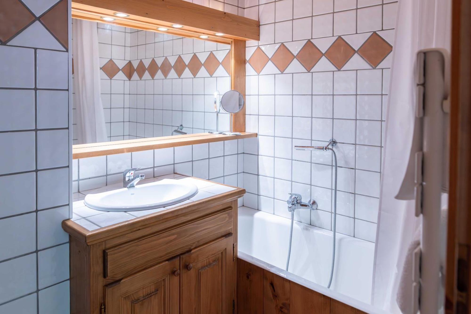 Warm 2-Bedroom Apartment Near The Tourist Office Megève Exterior foto